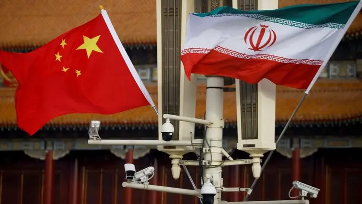 گزارش نیویورک‌تایمز از رایزنی شرکت‌های چینی جهت ارسال پنهانی تسلیحات به ایران