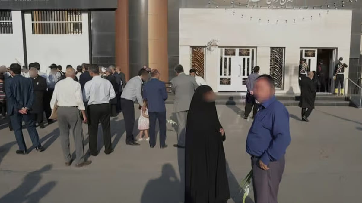 تداوم بازداشت دست‌کم ۳۰ زن در بخش‌های فاقد امکانات زندان وکیل‌آباد مشهد