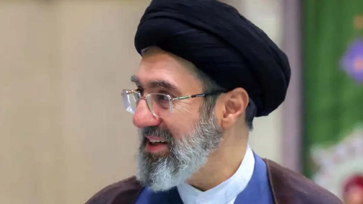 رئیس کمیسیون امور داخلی مجلس: شروط ده‌گانه مجتبی خامنه‌ای مرزهای غیرقابل عبور در مذاکرات هستند