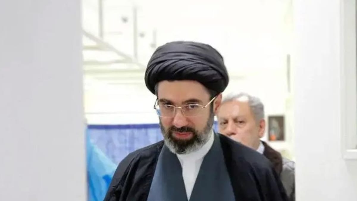 پیام منتسب به مجتبی خامنه‌ای درباره نقش زبان فارسی در ترویج «تمدن ایرانی‌اسلامی»