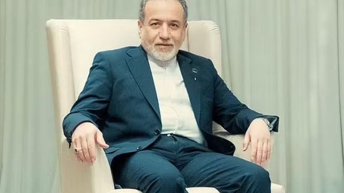 واکنش عراقچی به وضعیت اقتصادی آمریکا: درد واقعی با جهش بدهی‌ها و نرخ وام مسکن شروع می‌شود